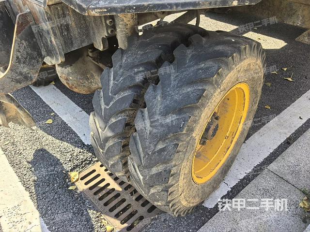 单侧履带整体（整机外观）