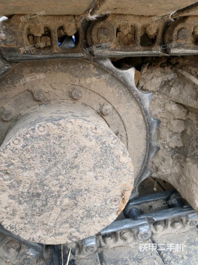 左侧行走马达盖板（行走机构）