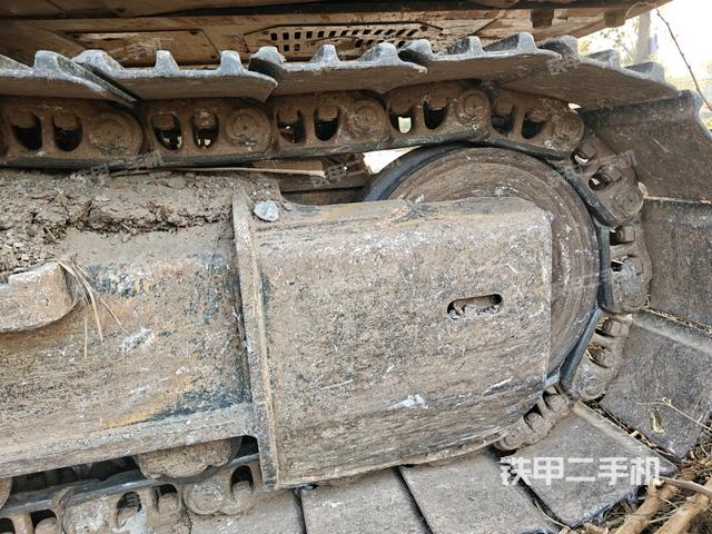 右侧履带整体（行走机构）