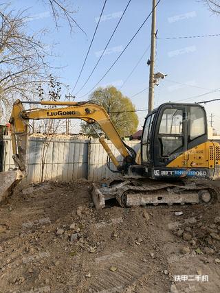 柳工CLG906D挖掘機(jī)