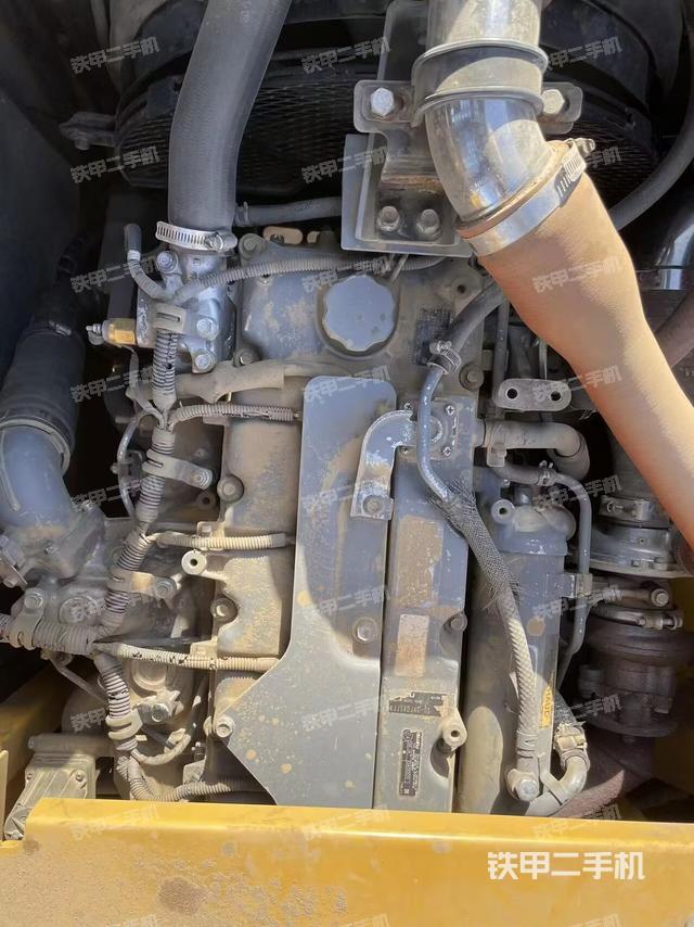 发动机整体俯视（整机外观）