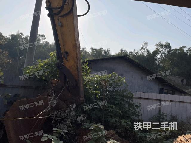 大臂根部?斜視（工作和回轉(zhuǎn)裝置）