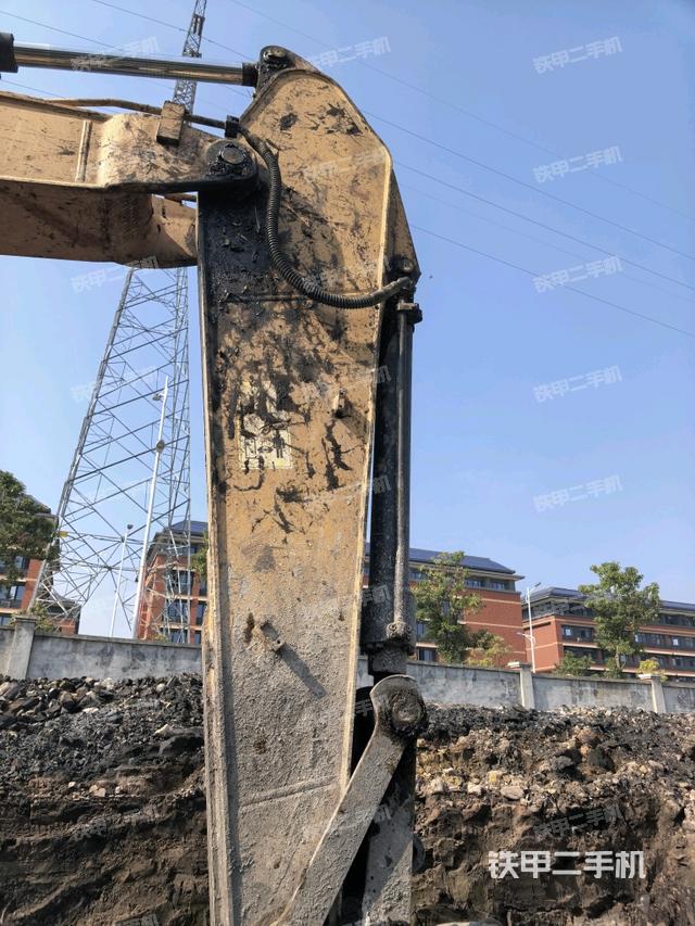 小臂整體左后（工作和回轉(zhuǎn)裝置）