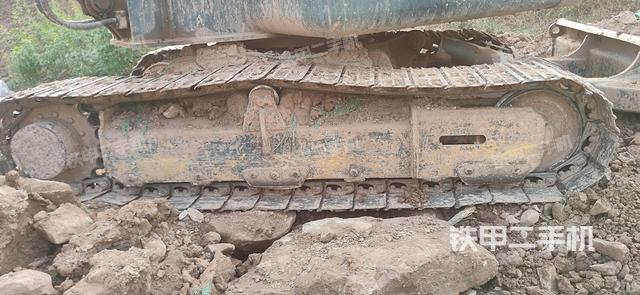 单侧履带整体（整机外观）