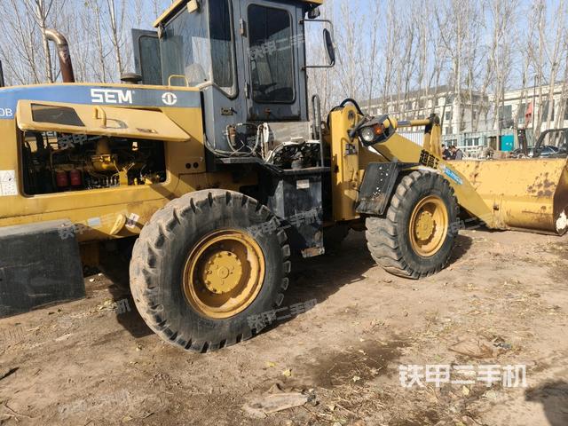 整機(jī)右后45°（整機(jī)外觀及大件）