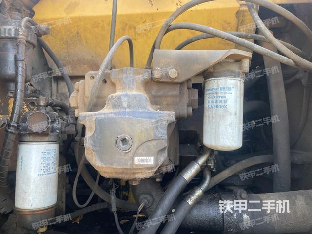 液壓泵斜45?左（大件艙室）