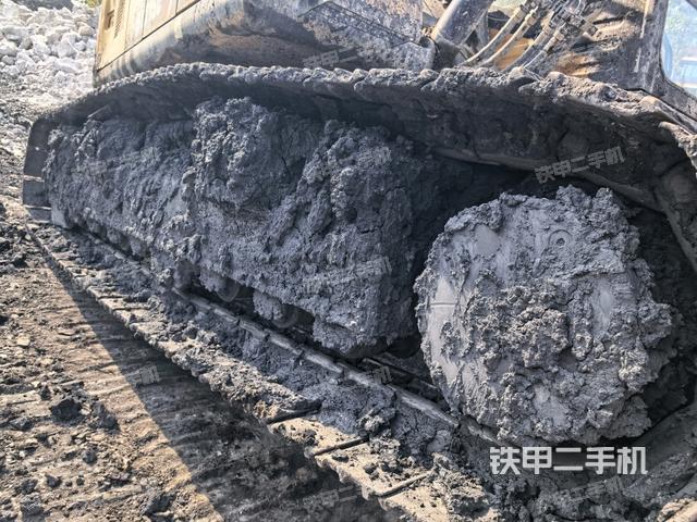 左側(cè)行走馬達(dá)蓋板（行走機(jī)構(gòu)）