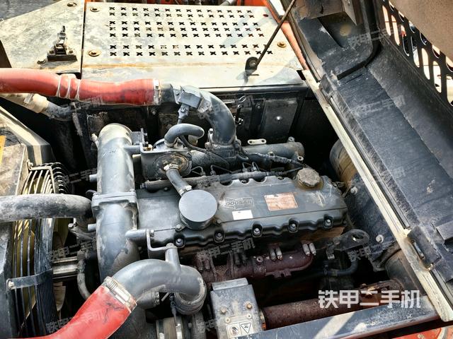 發(fā)動機室（上車部件）