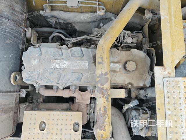 發(fā)動(dòng)機(jī)整體俯視（整機(jī)外觀）