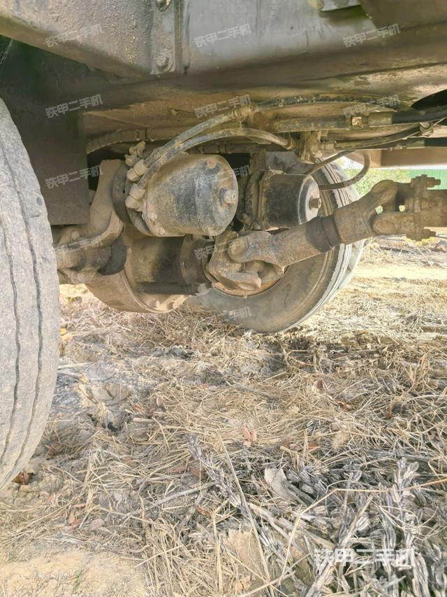 右侧行走马达盖板（行走机构）