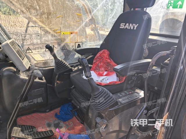 小時(shí)表（駕駛室部分）