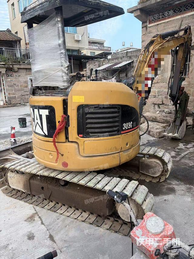 整機右后45°（整機外觀）