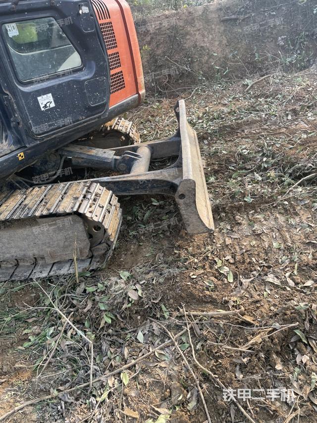 大臂整体 右侧（工作和回转装置）