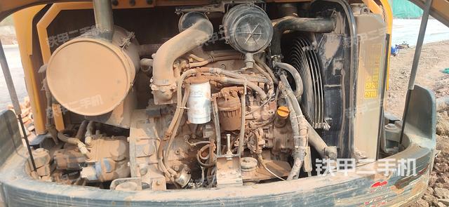 发动机整体俯视（整机外观）