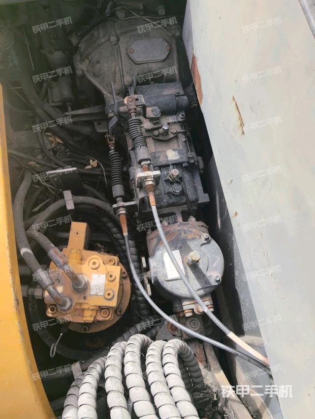 液压泵室（大件舱室）