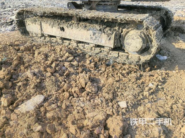 左側(cè)履帶整體?（行走機(jī)構(gòu)）