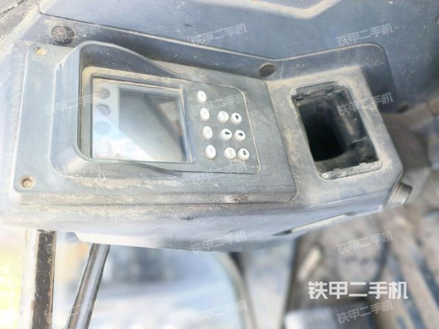 显示屏 （驾驶室部分）