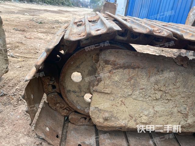 左導向輪（行走機構(gòu)）