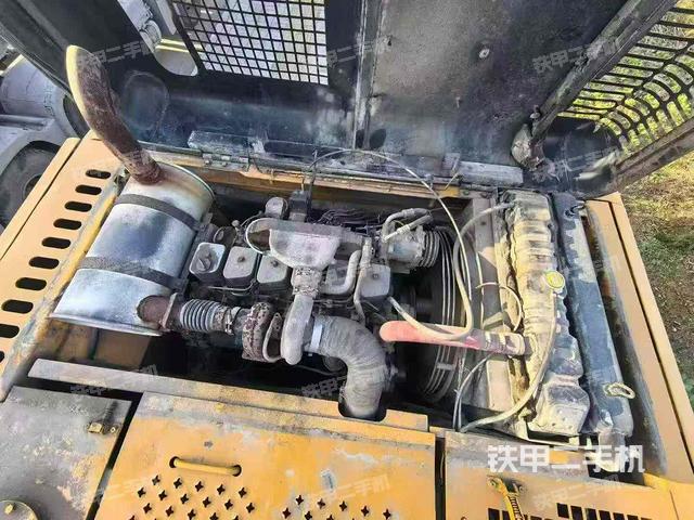 发动机整体俯视（整机外观）