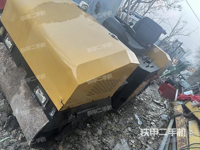 洛阳路通2YJ8x10压路机