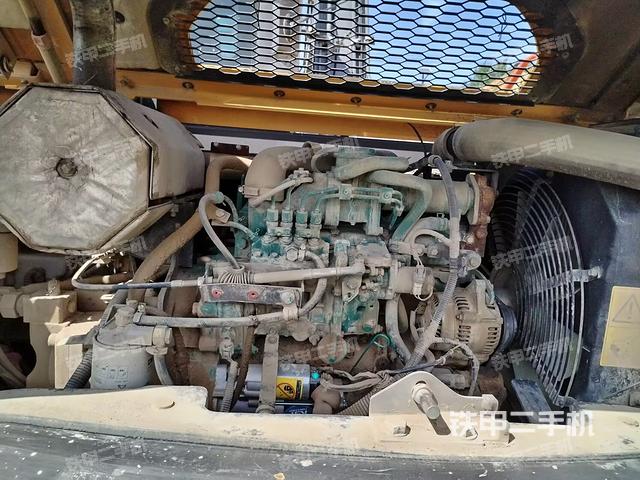 发动机整体俯视（整机外观）