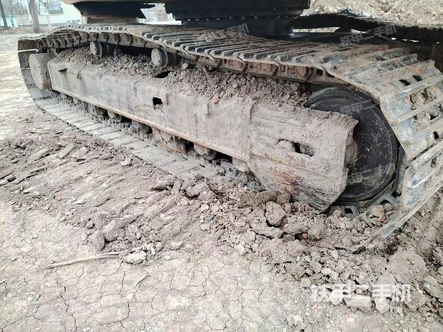 單側(cè)履帶整體（整機外觀）