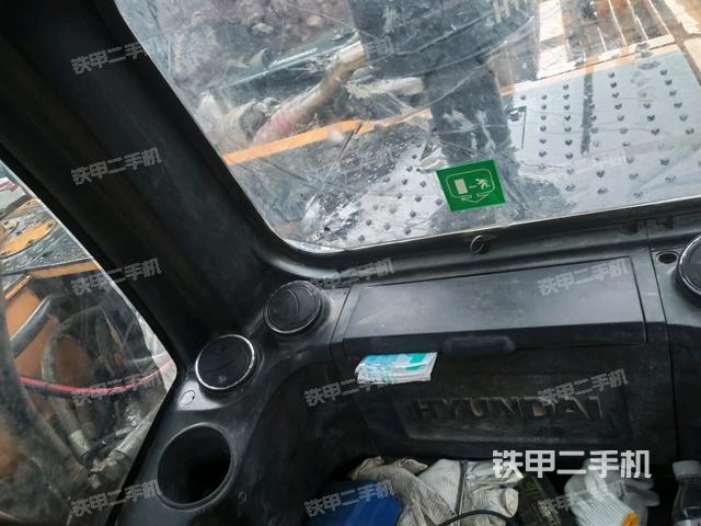 驾驶室左后45度（驾驶室部分）