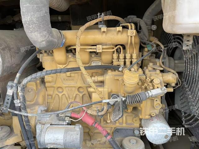 發(fā)動機(jī)整體俯視（整機(jī)外觀）