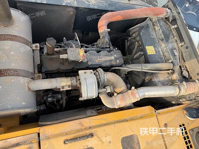 發(fā)動(dòng)機(jī)整體俯視（整機(jī)外觀）