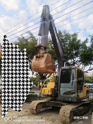 沃尔沃EC120D挖掘机实拍图片