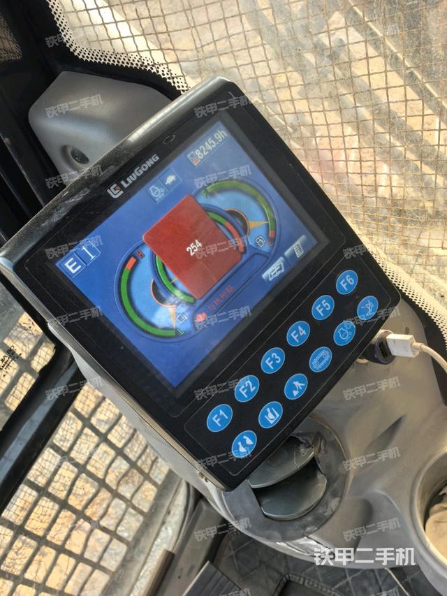 小時(shí)表（駕駛室部分）