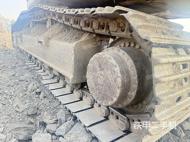 单侧履带整体（整机外观）