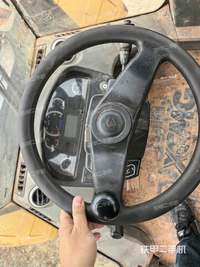 驾驶室操作台（整机外观及大件）