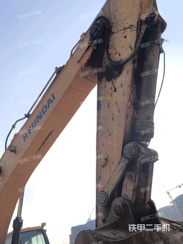 小臂整體左后（工作和回轉(zhuǎn)裝置）