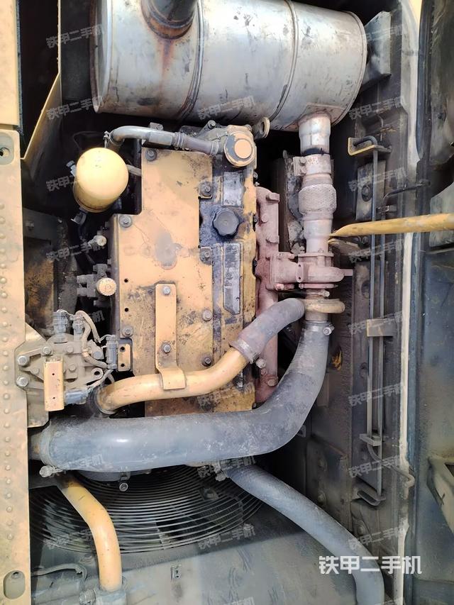 發(fā)動機整體俯視（整機外觀）