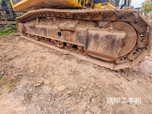 单侧履带整体（整机外观）