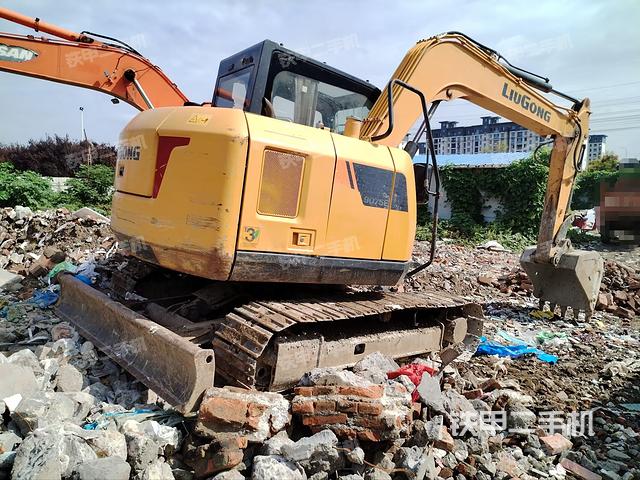 整機(jī)右后45°（整機(jī)外觀）