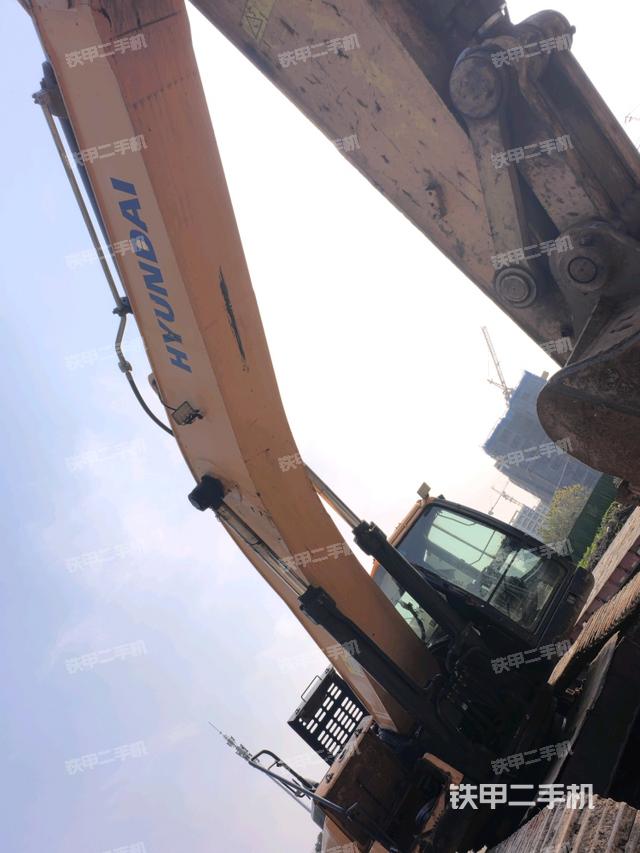 大臂整體?右側(cè)（工作和回轉(zhuǎn)裝置）