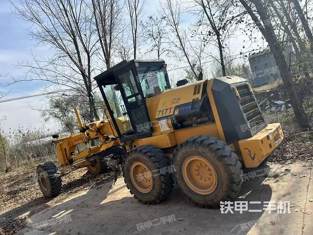 整機左側(cè)（設(shè)備外觀及核心部件）