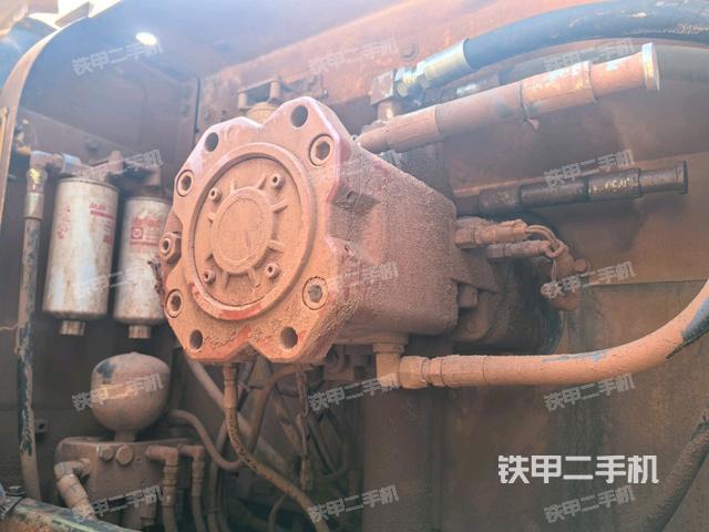 液壓泵室（大件艙室）