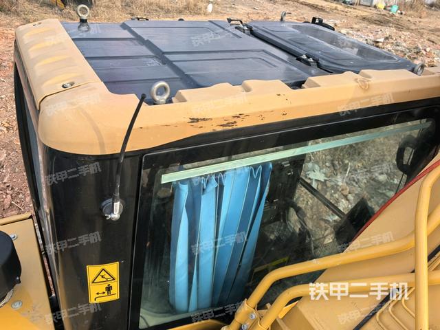 駕駛室頂部俯視（上車部件）