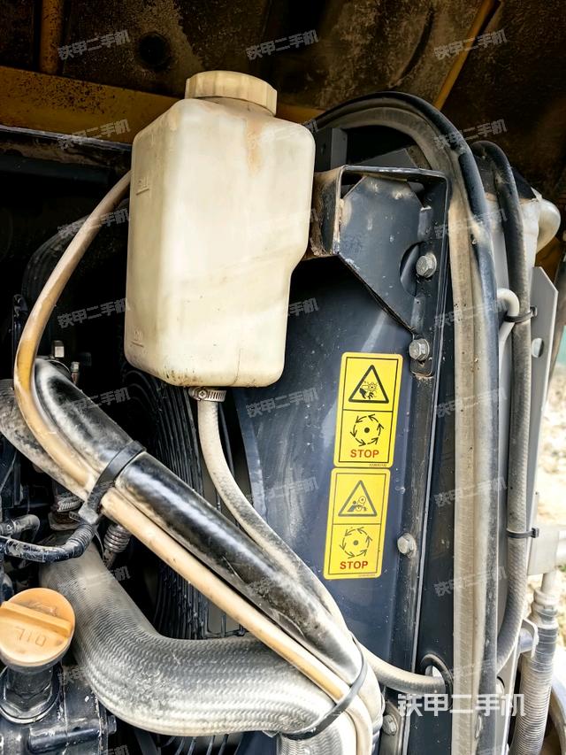 水箱+風(fēng)扇特寫（上車部件）