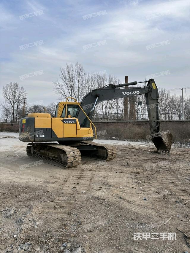 整机右后45°（整机外观）