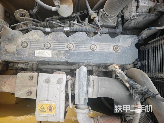 发动机整体俯视（整机外观）