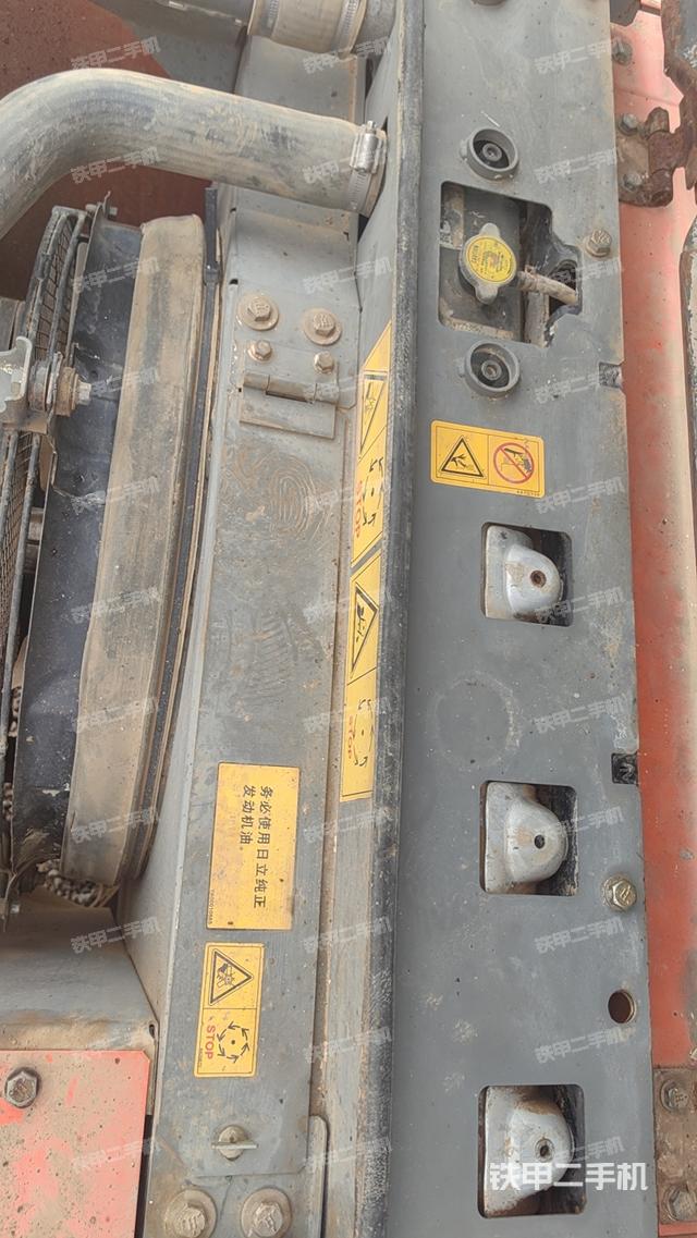 发动机整体俯视（整机外观）