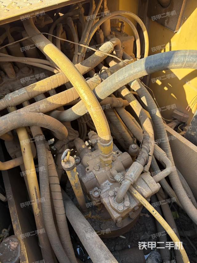 發(fā)動(dòng)機(jī)整體俯視（整機(jī)外觀）