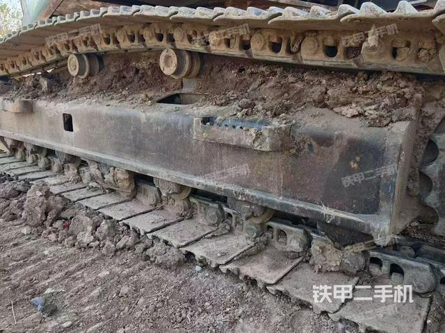 单侧履带整体（整机外观）