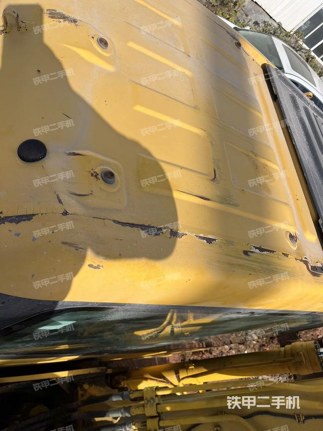 駕駛室頂部（整機(jī)外觀）