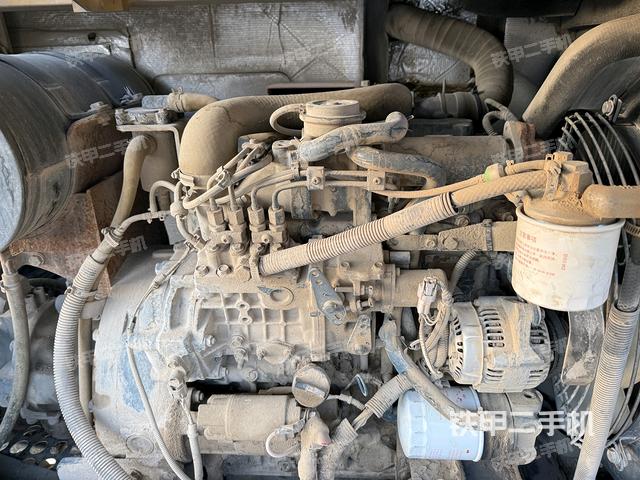 发动机整体俯视（整机外观）