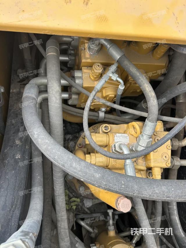 分配閥（上車部件）